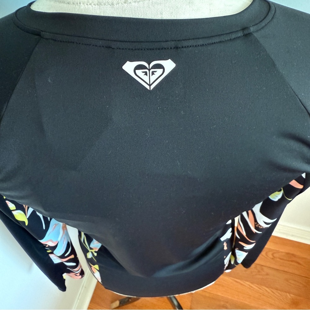 Roxy SPF 50 Rashguard for Women - black and   HIBISCUS WAVE Long Sleeve - XL - Picture 5 of 8